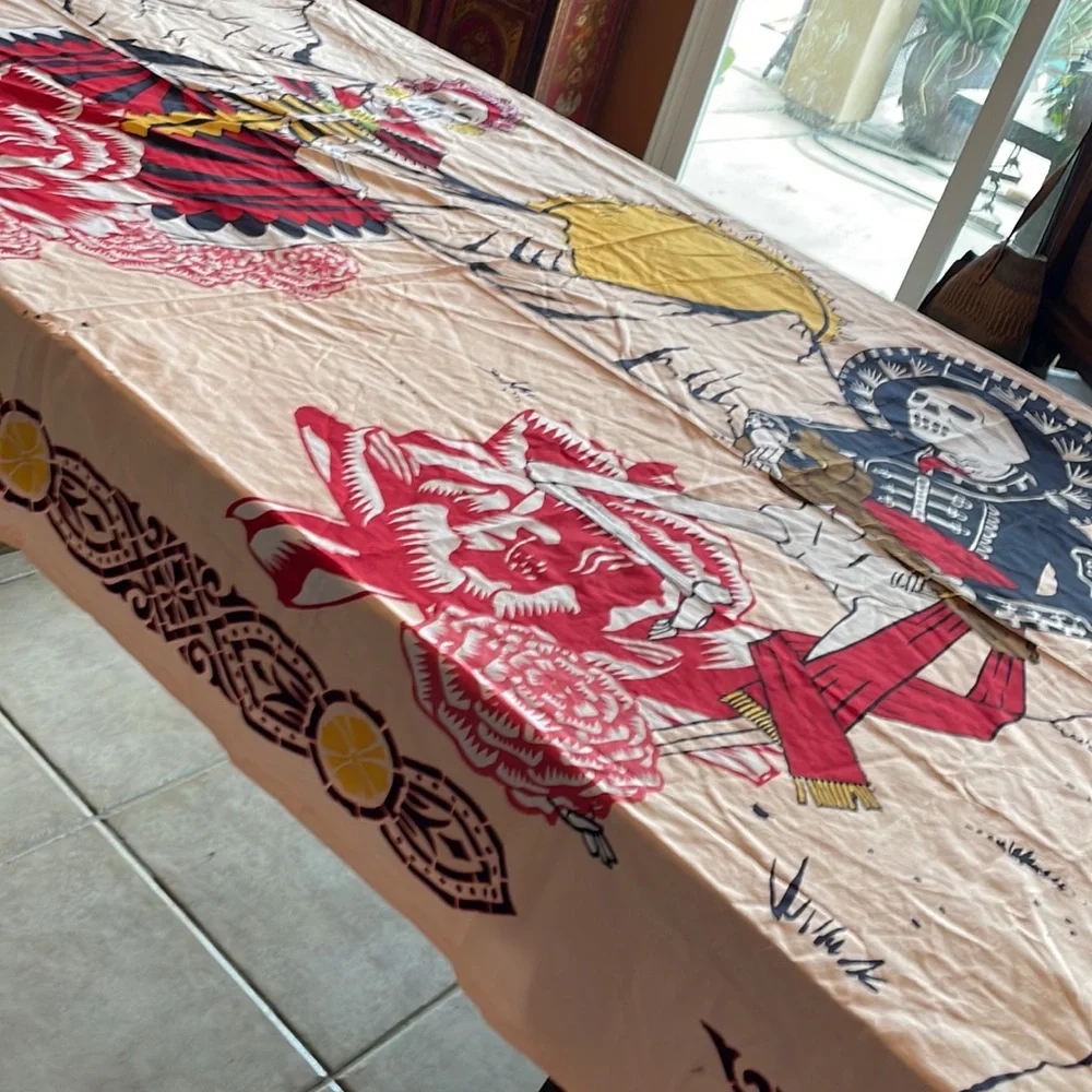 Dia Del Muerto Cotton Table Cloth , Bed or Wall Cover.NWOT